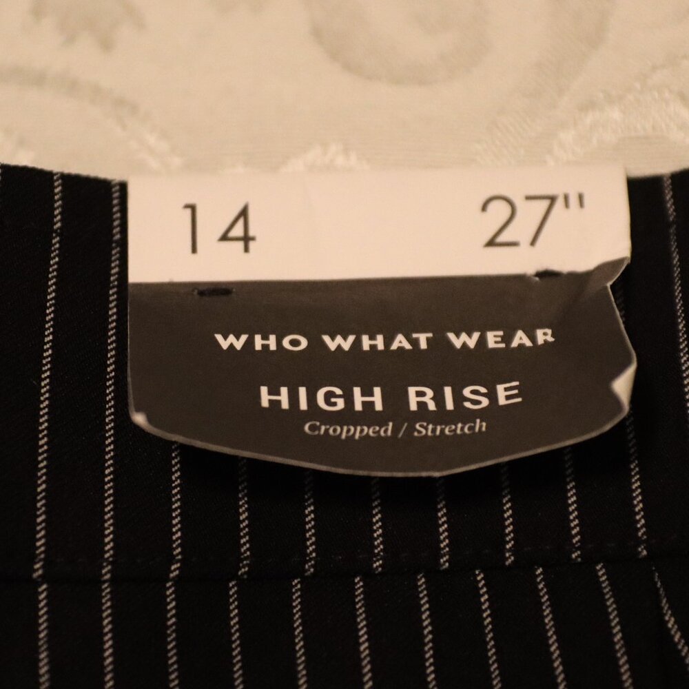Who What Wear Pinstripe cropped stretch jet black white 14/27 inseam pant New - Picture 2 of 11